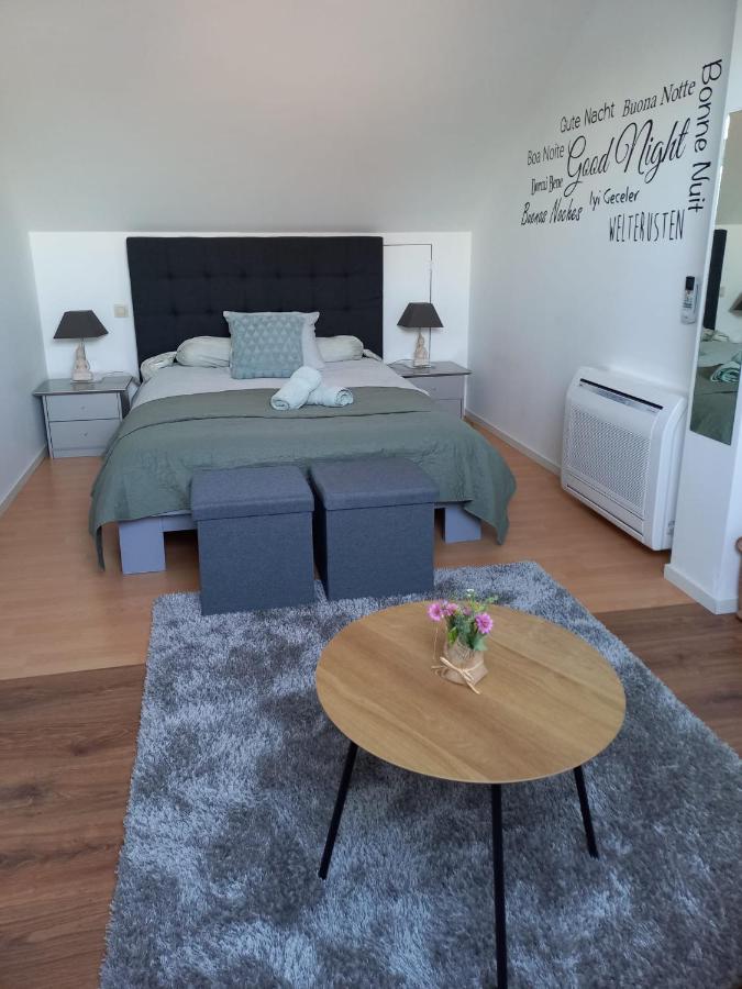 De Achtertuin Apartamento Maasmechelen Exterior foto
